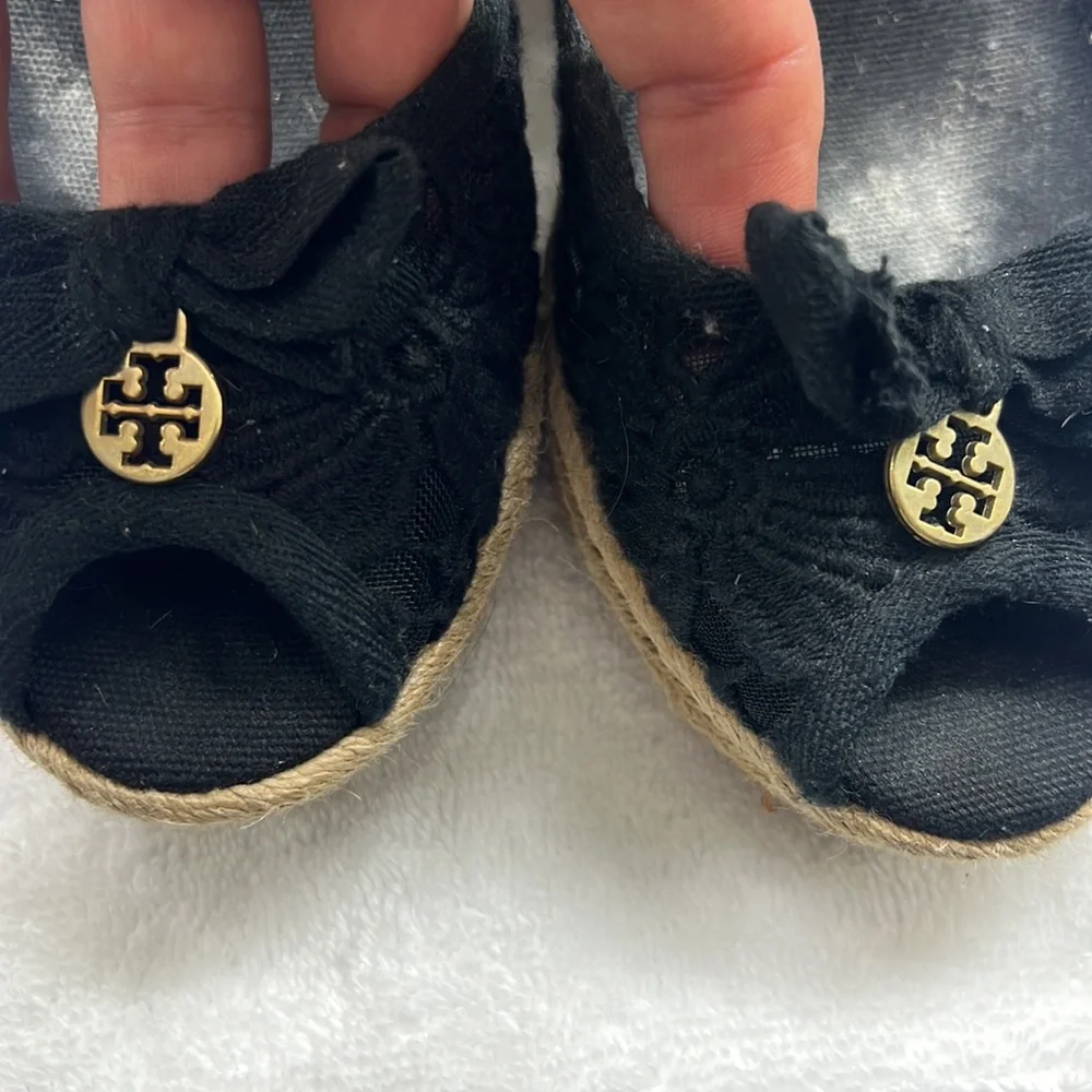EUC Tory Burch Black Lace Peeptoe Wedge Espadrilles